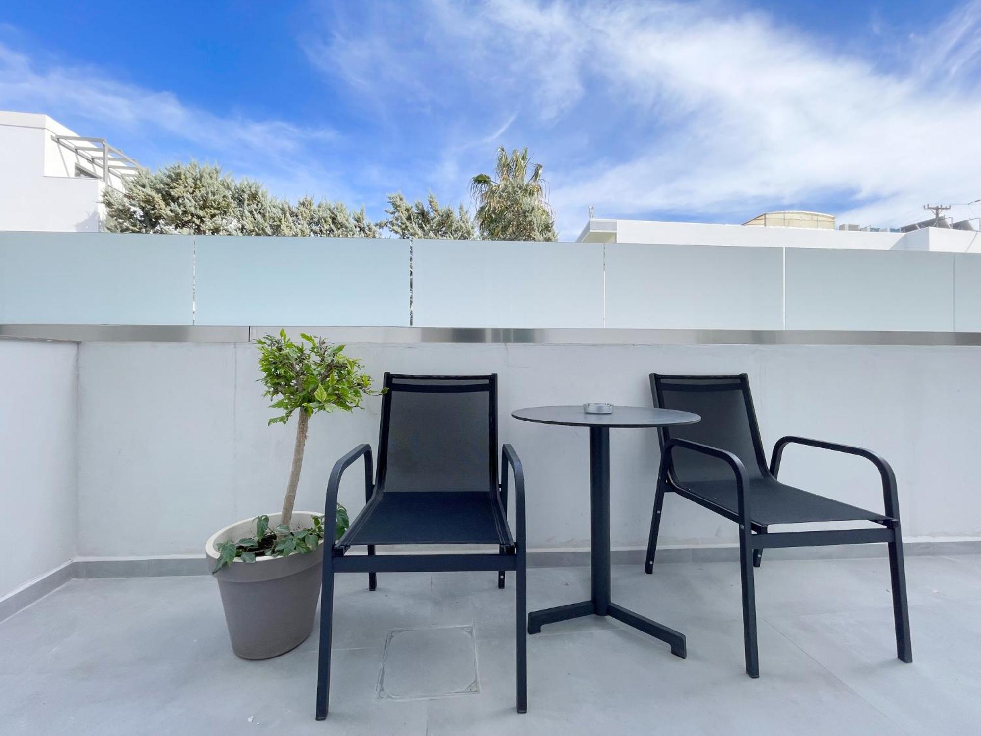Sunset Seaside Apartments & Studios Rethymno Exteriör bild